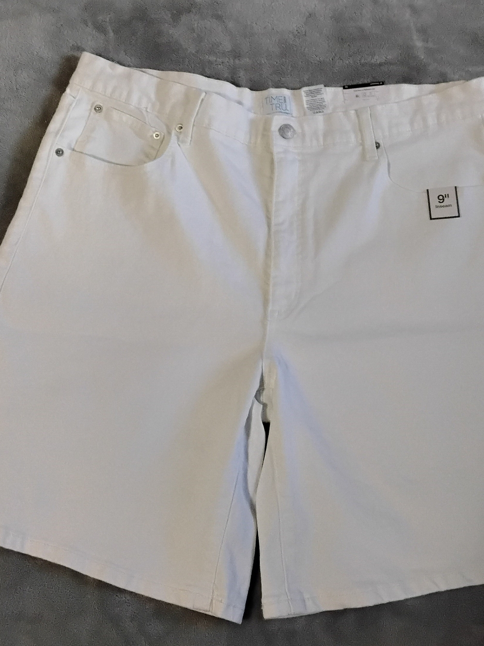 Timberland Men’s 9" Inseam White Casual Shorts